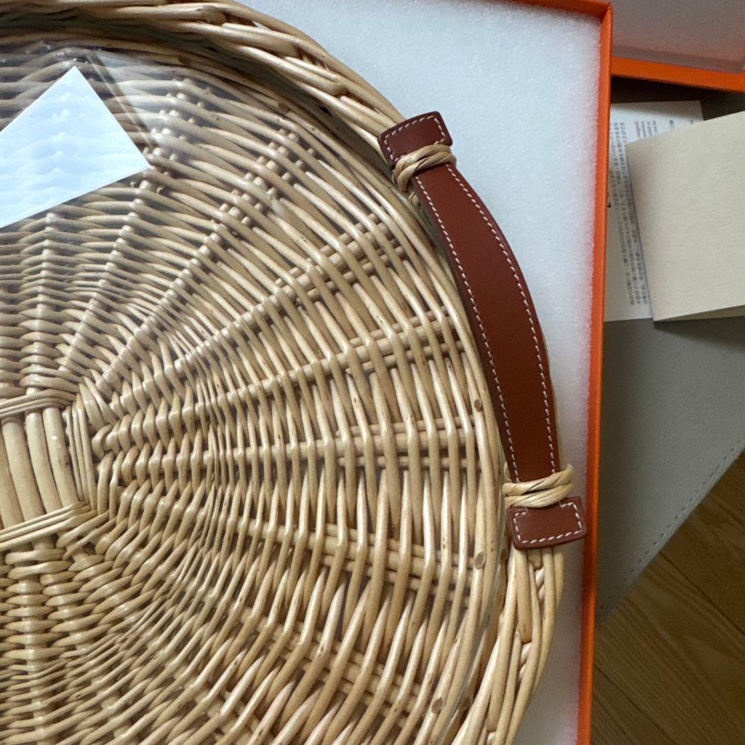 エルメス　藤のトレーオズレラウンドトレー43㎝ガラス付