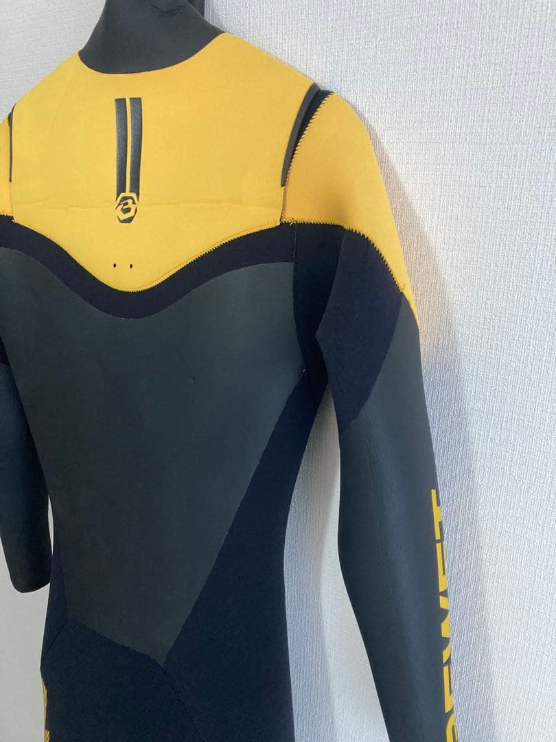 BEWETビーウェット5×3セミドライウエットスーツ