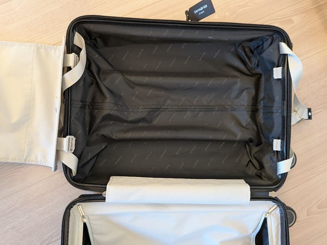 Samsonite サムソナイト EVOA Z スピナー55 キャリーケース