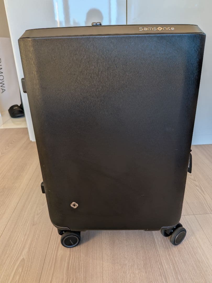 Samsonite サムソナイト EVOA Z スピナー55 キャリーケース