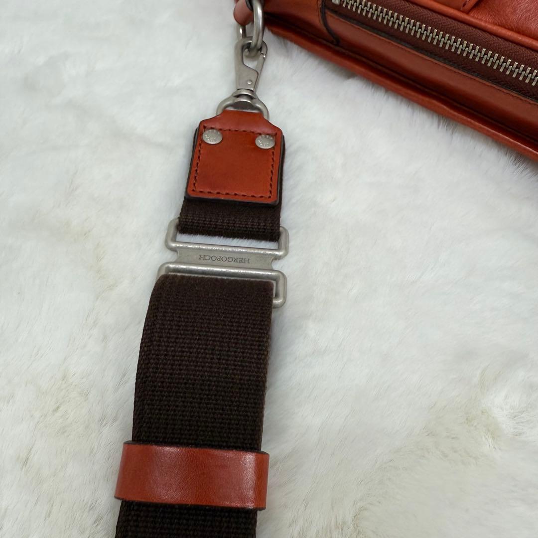 エルゴポック　ボディバッグ　ショルダーバッグ レザー