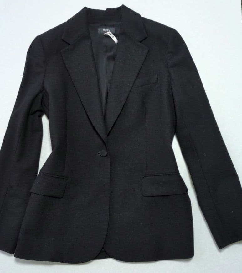 お値引き【美品✨️】Theory　LIGHT SAXONY2 サイズL 黒