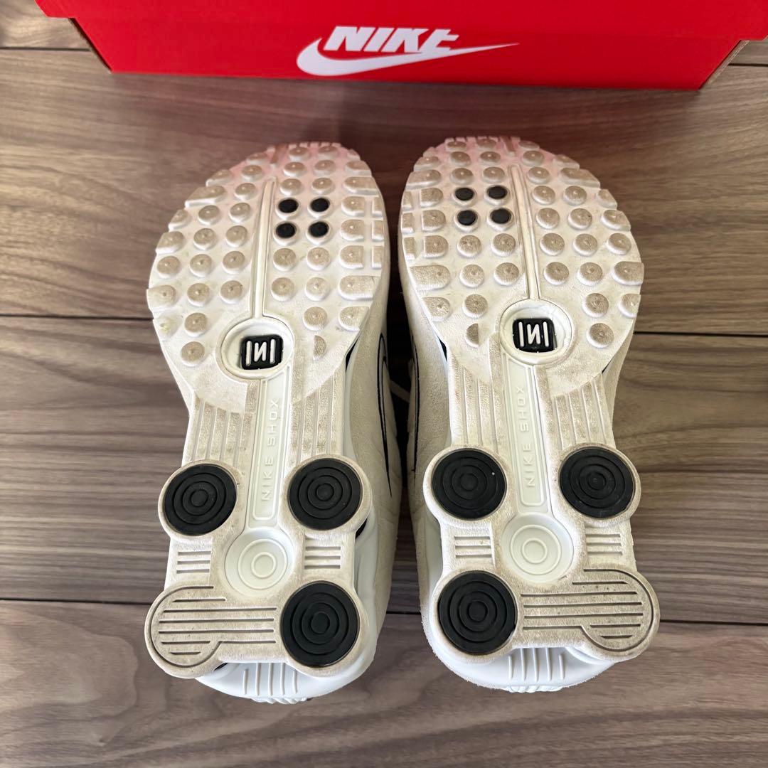 NIKE ナイキ ショックス R4 ホワイト25cm
