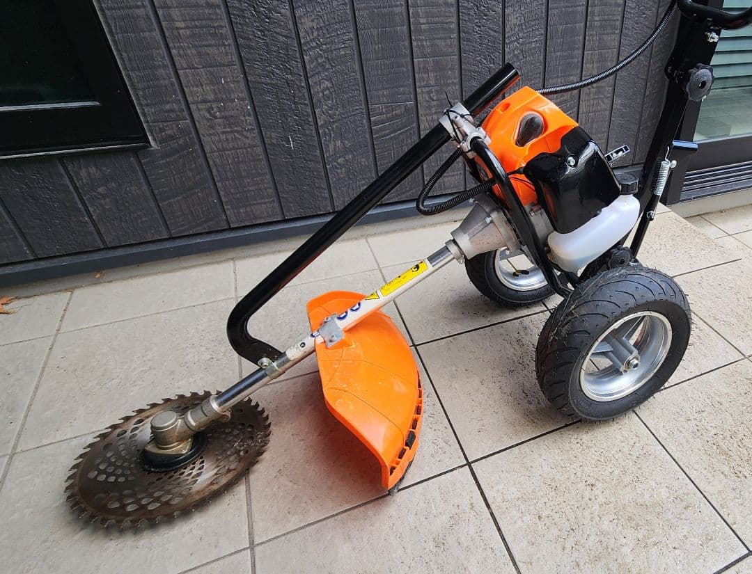 手押し草刈機　引き取り限定