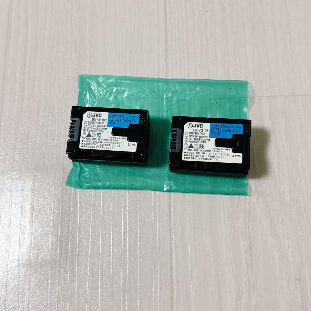 2222【極美品】JVC Everio フルHDビデオカメラGZ-E117