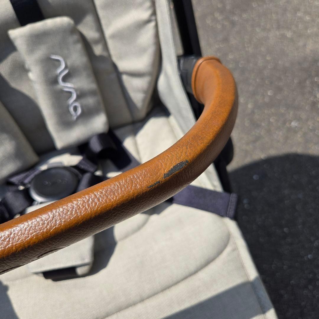 nuna ベビーカー TRVL