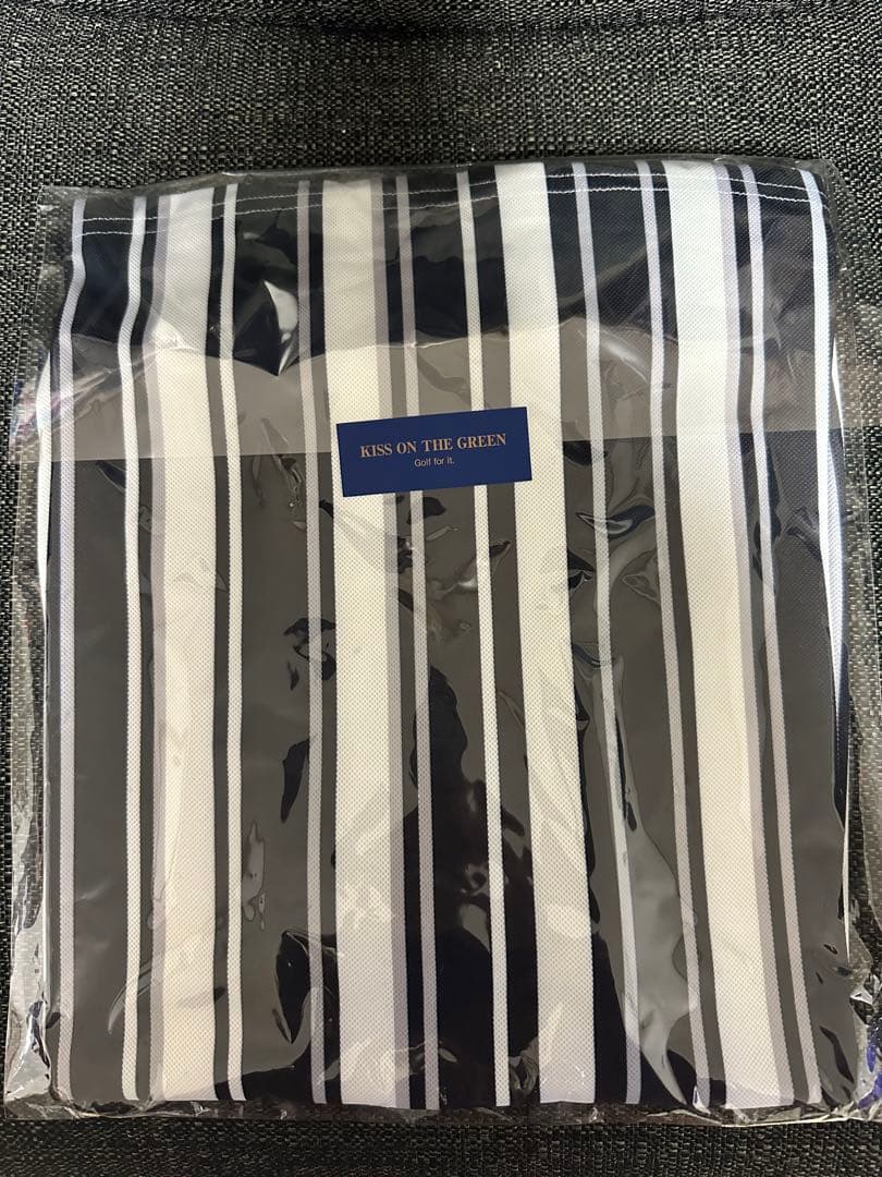 キスオンザグリーン　ストライプ長袖シャツ