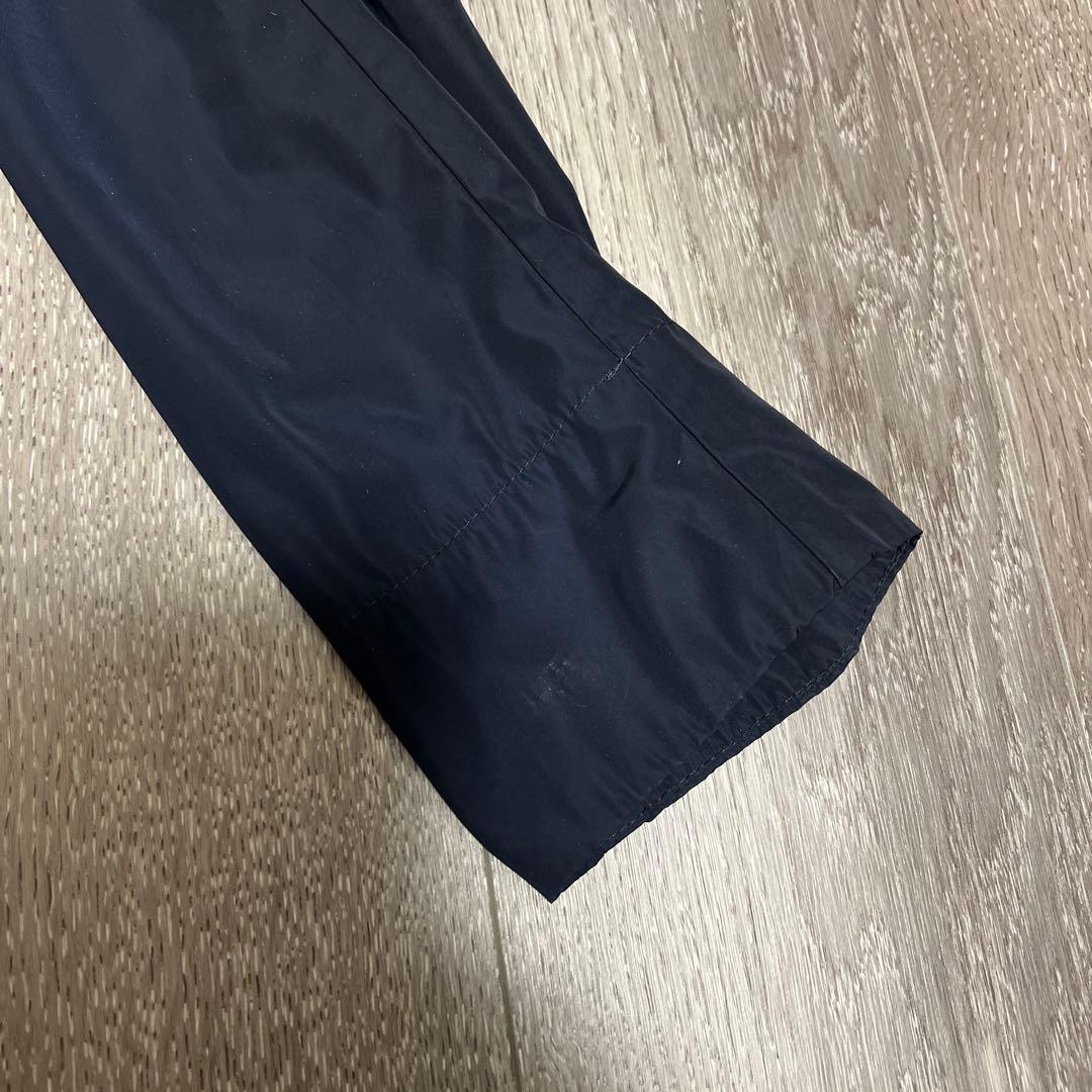 モンクレーMONCLER フード付きネイビーコート