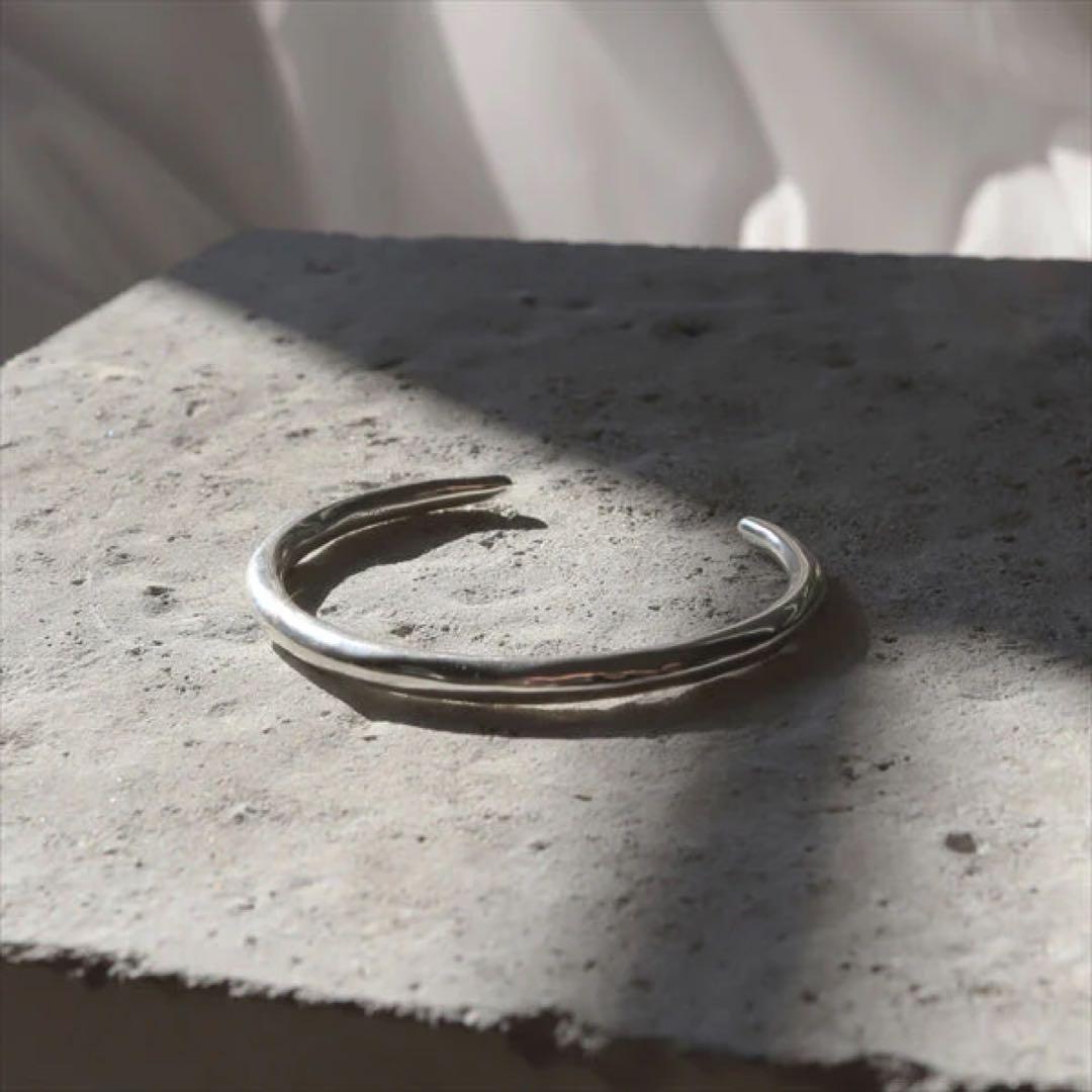 TEN ホルンバングル　ノベルティのスカーフ付き　ブレスレット