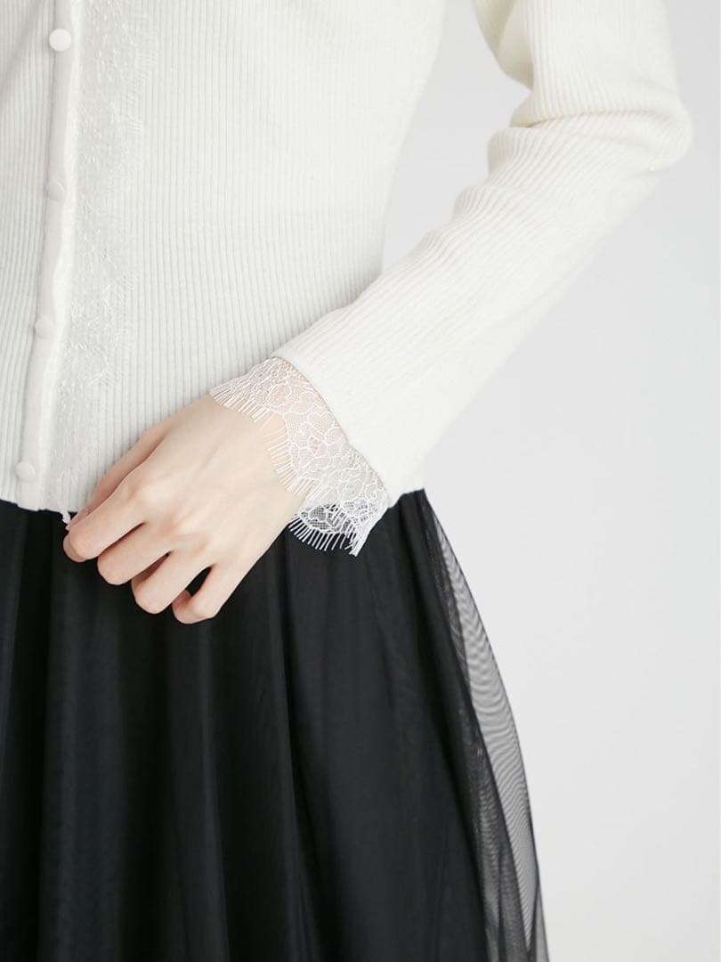 【新品未使用】CELFORD セルフォード♪レーストリムニットプルオーバー