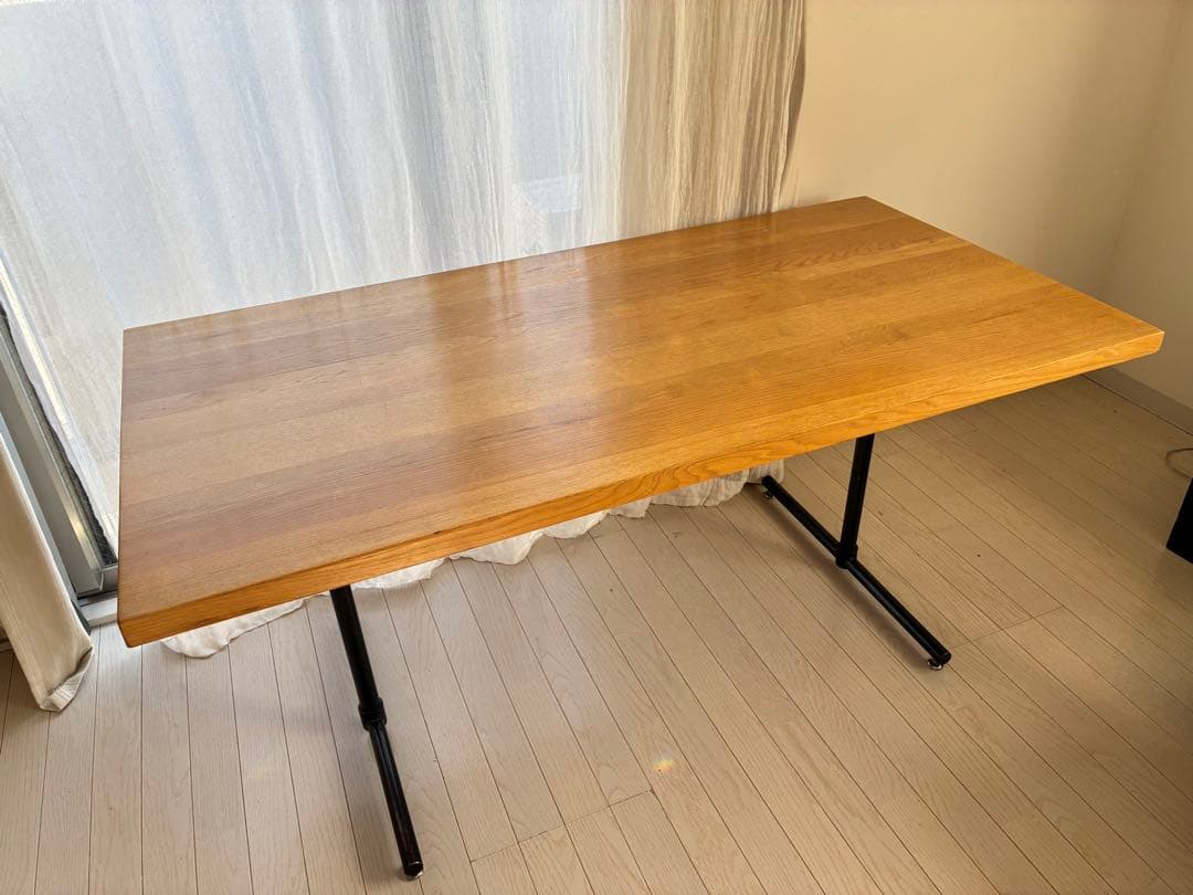 ソファダイニングテーブル　Crash Gate/ Knot Antiques