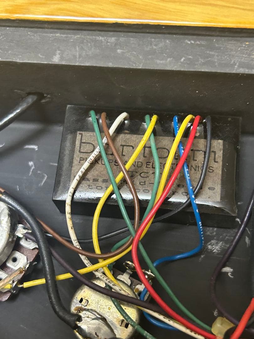 ベース MOON JJ-4 JAZZ BASS BARTOLINI