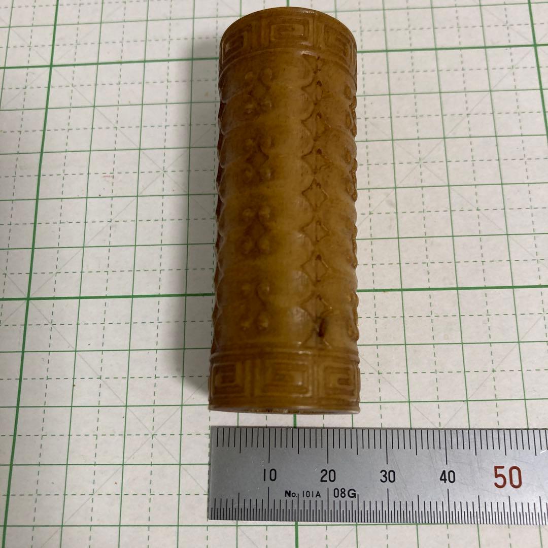 骨製　縁起彫刻　置物　根付