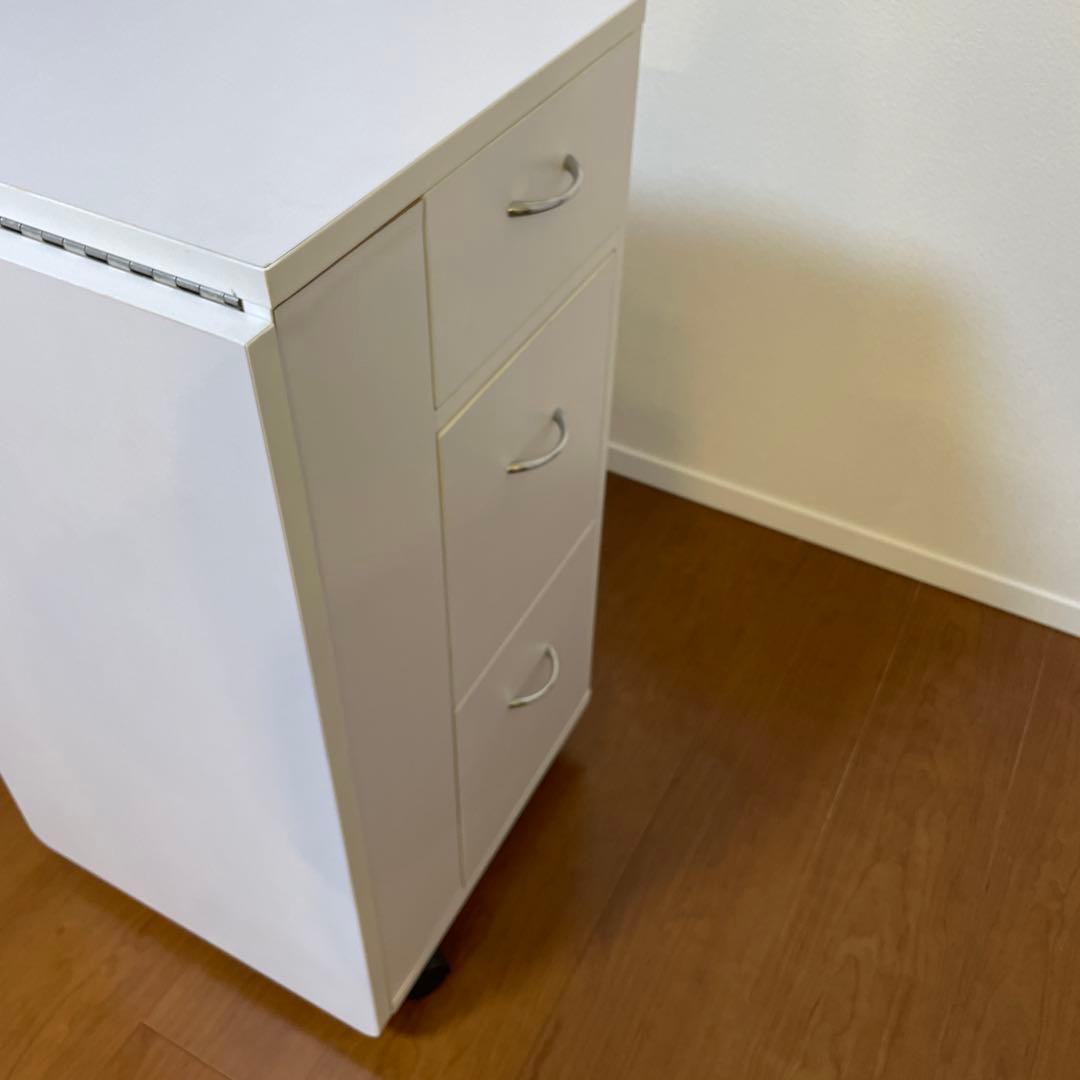 セブンエステ ネイルデスク