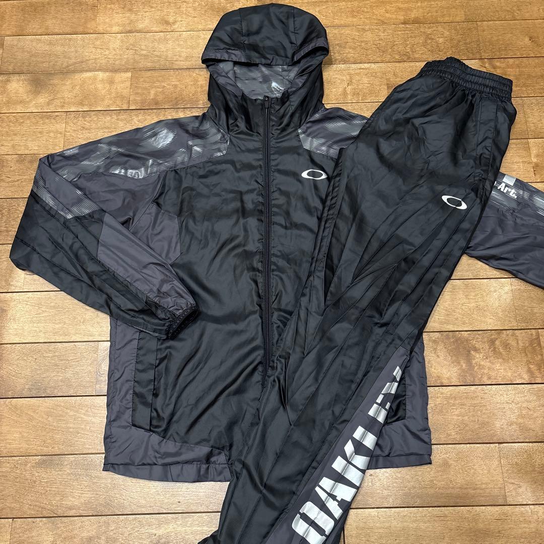 【極美品】オークリー ピステ上下 セットアップ 中綿 裏起毛 パーカー L