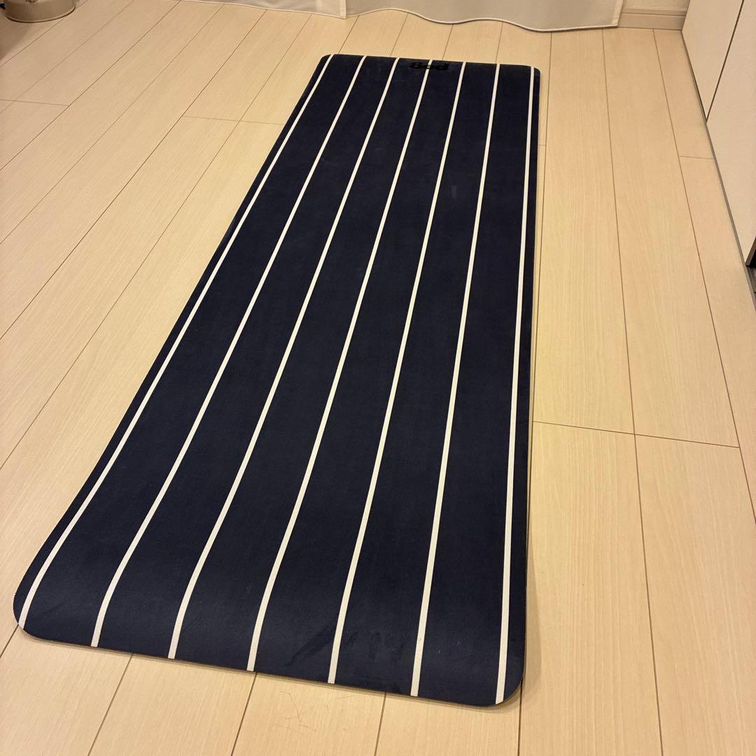 【ほぼ未使用・箱付き】8ed Studio ヨガマットHorizon