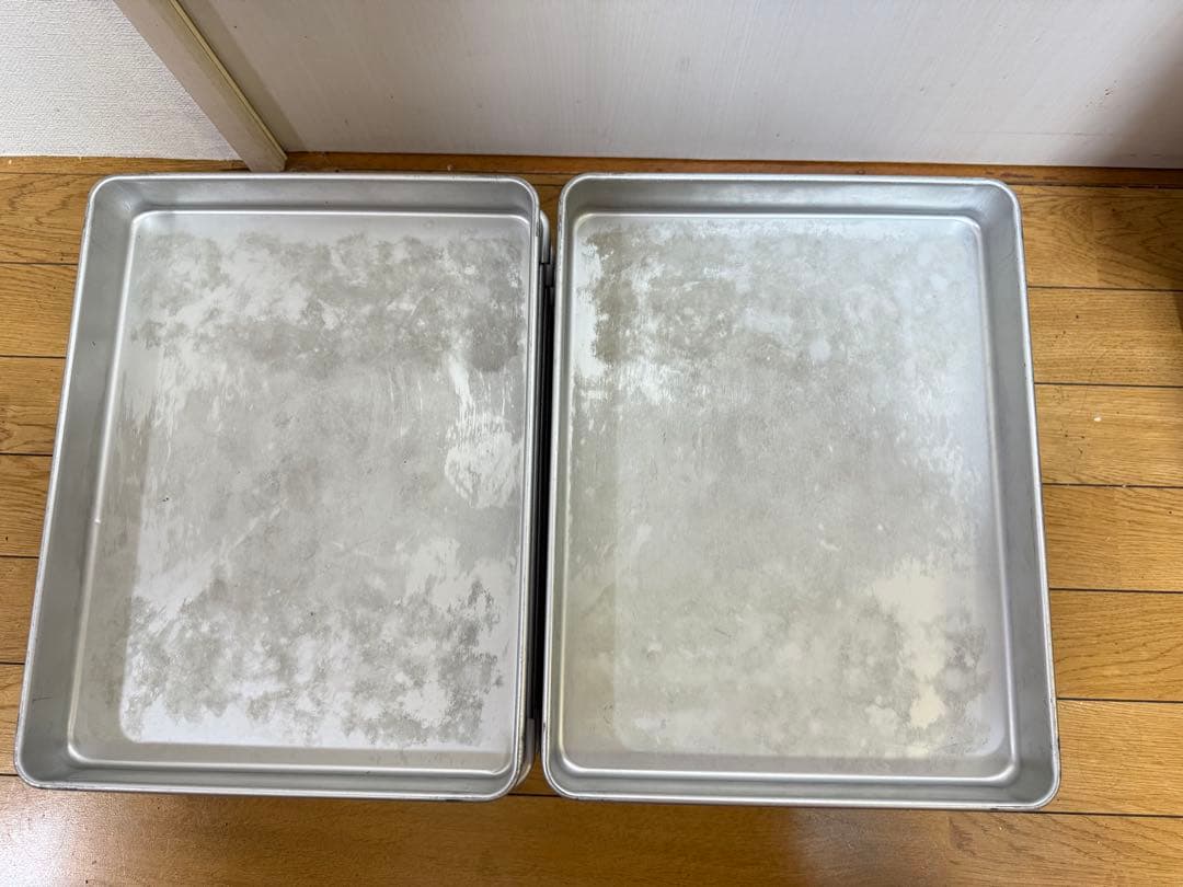 餃子バット　業務用　アルミ　8枚　EBM 中 40