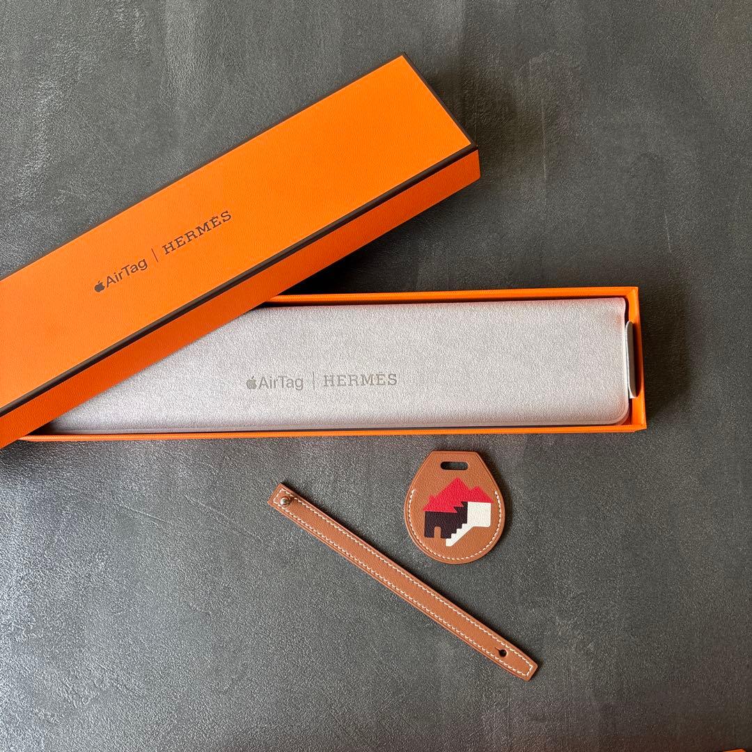 HERMES⭐︎AirTag チャーム