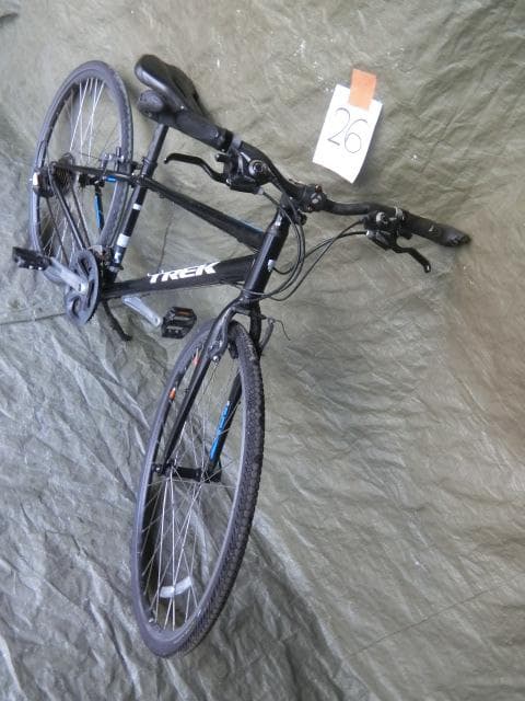 26：Trek　FX1　クロスバイク　ジャンク　引取限定：埼玉県所沢市