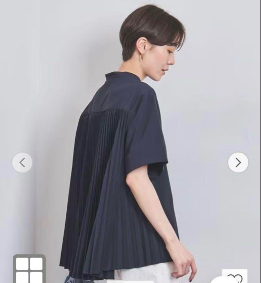 ユナイテッドアローズ　バックプリーツ 五分袖 ブラウス