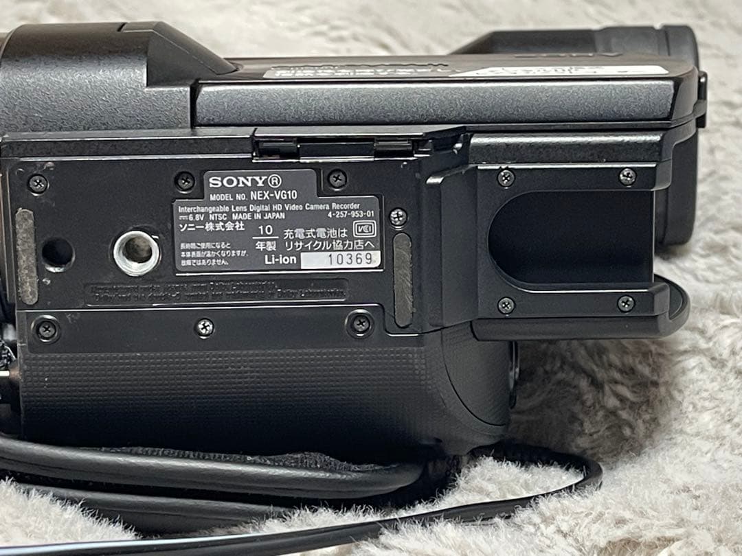 【早い者勝ち】SONY NEX-VG10 ＋ SEL18200 高性能レンズ