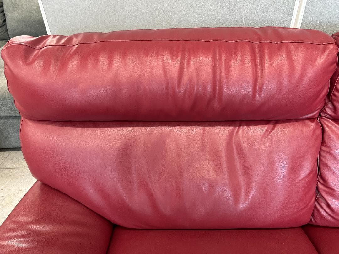 2人掛けソファ　合皮　レッド