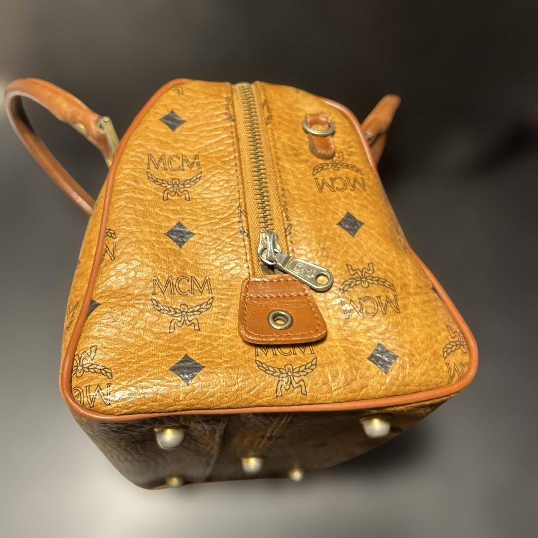 MCM レザーボストンバッグ 中型