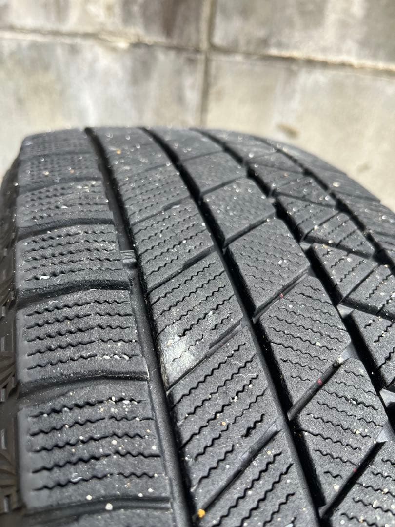 195/65R15スタッドレスVRX3タイヤ&ホイール4本セット プリウス30系