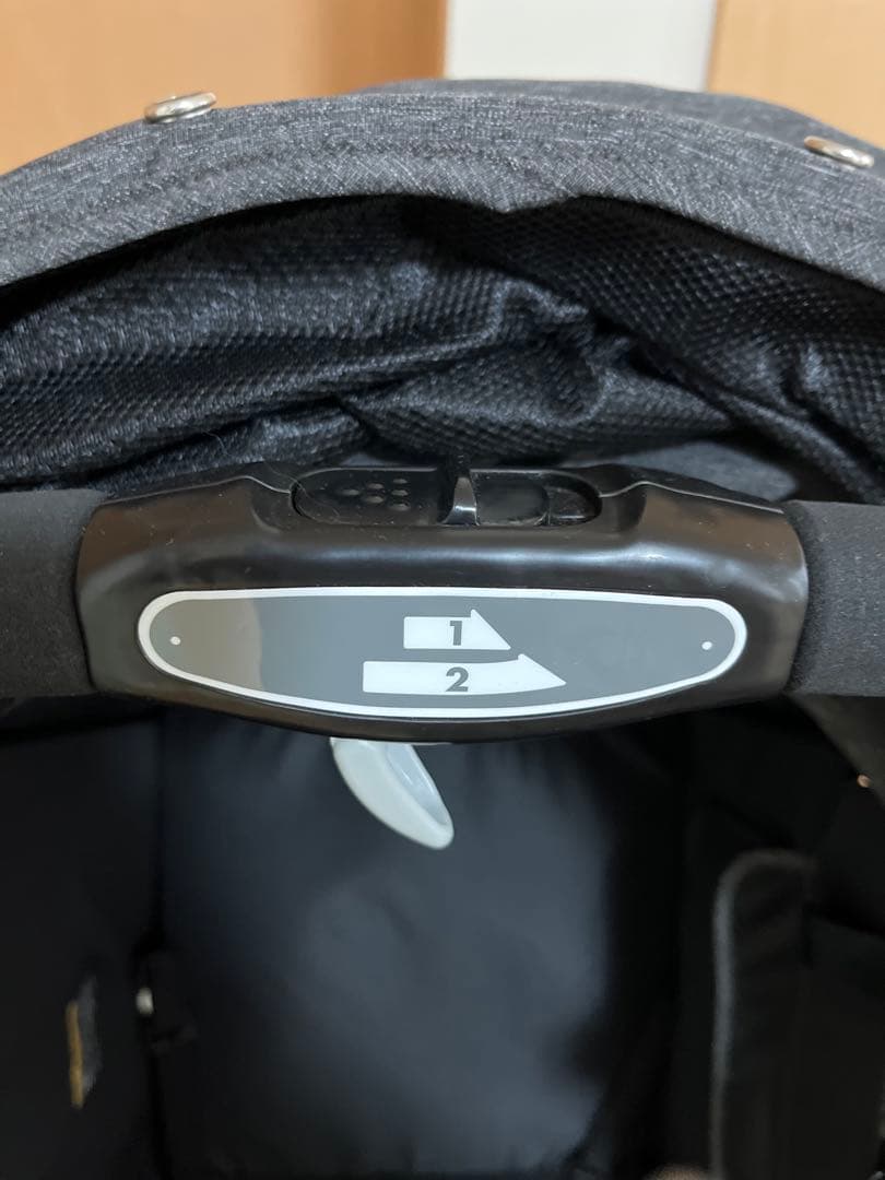 コムペット　ミリクランα グレー ペットカート 折りたたみ式 メッシュ窓付き