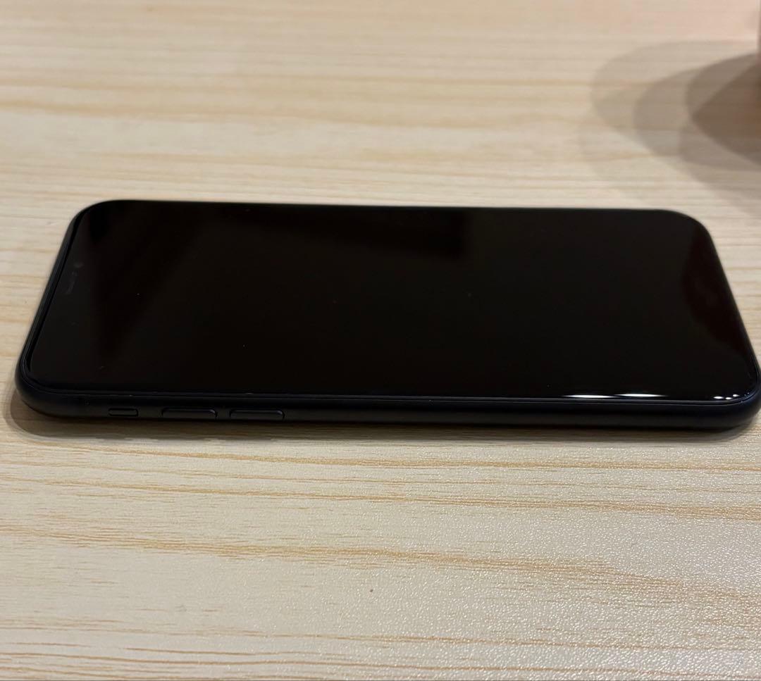 iPhone XR ブラック128GB 初期化済み SIMフリー