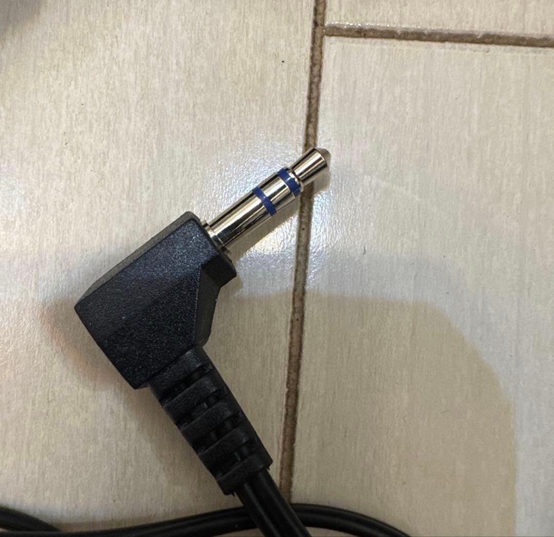 バートン内蔵スピーカー付きニット帽 黒☆