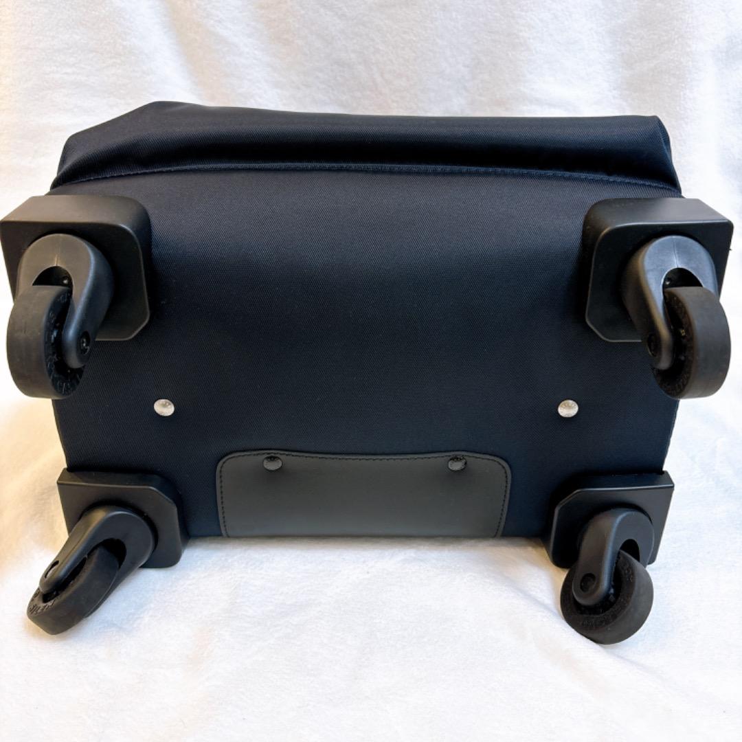 【未使用級✨】カナナプロジェクト　ナイロンキャリーケース　旅行鞄　バッグ　機内