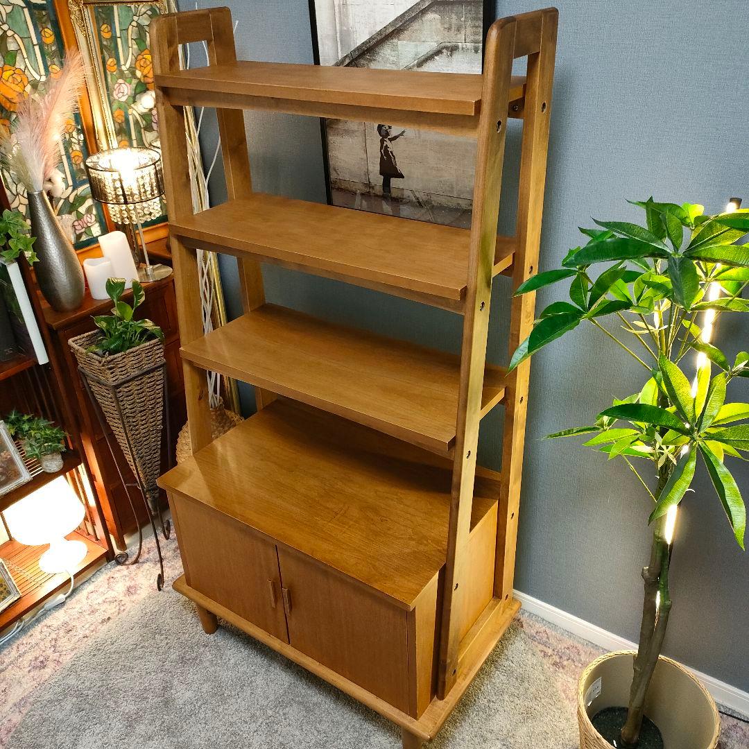 北欧風 木製ラック オープンシェルフ4段 扉付き収納