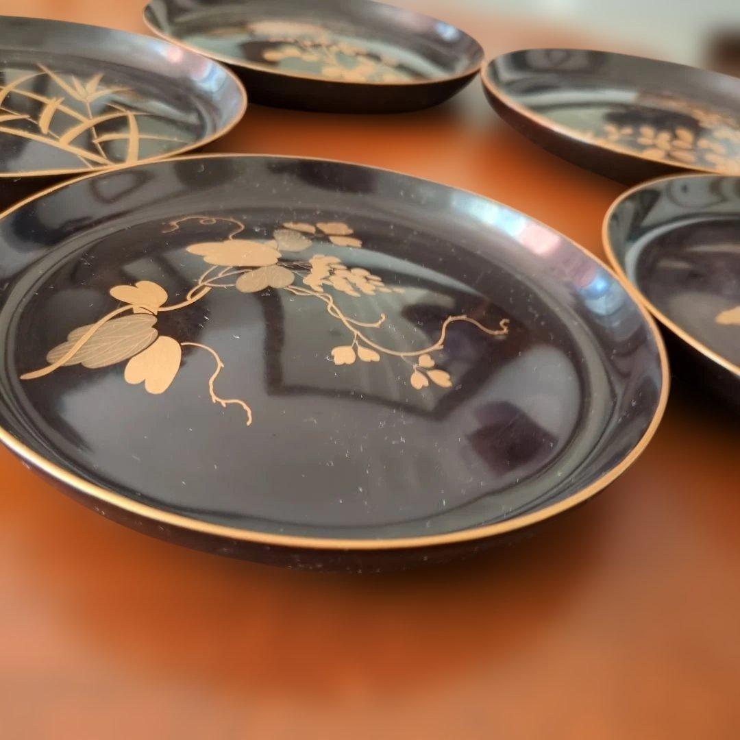 骨董　木皿　蒔絵　図変わり　草花　漆器　金彩　盆　丸盆　5枚