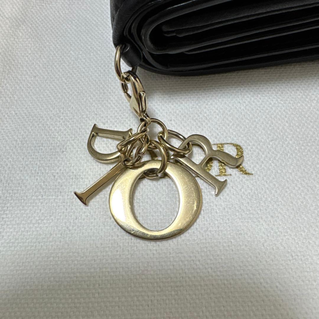 Lady Dior Lotus ウォレット カナージュ ラムスキン
