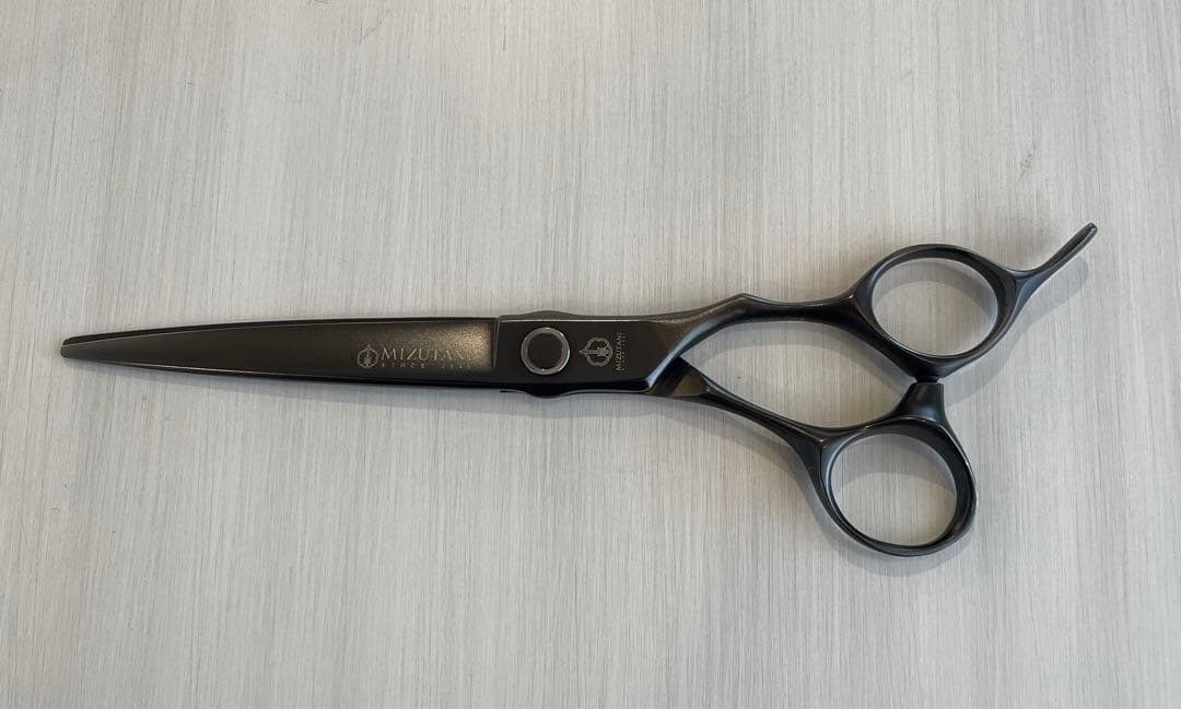 ミズタニシザーズ アクロKL ブラックケビン・ラッチマンモデルシザー 6.6