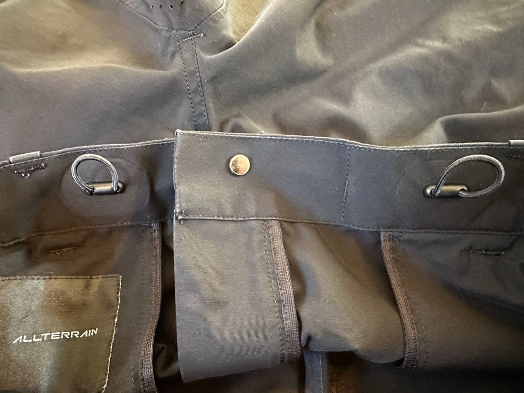 DESCENTE ALLTERRAIN パンツ