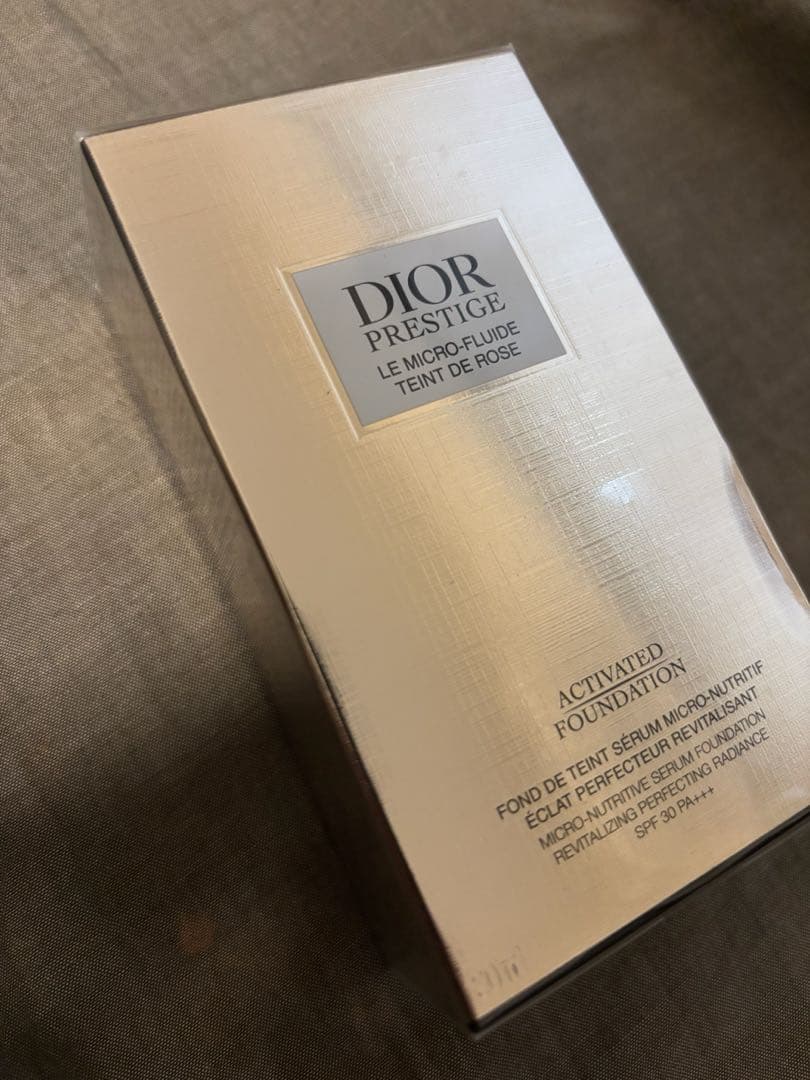 DIOR プレステージル マイクロフルイドタン　1N