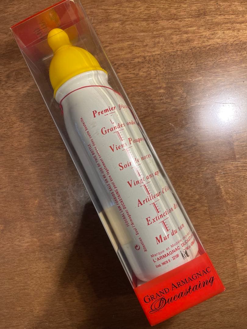 終売品 デュカスタンファーザーズボトル哺乳瓶型 700ml