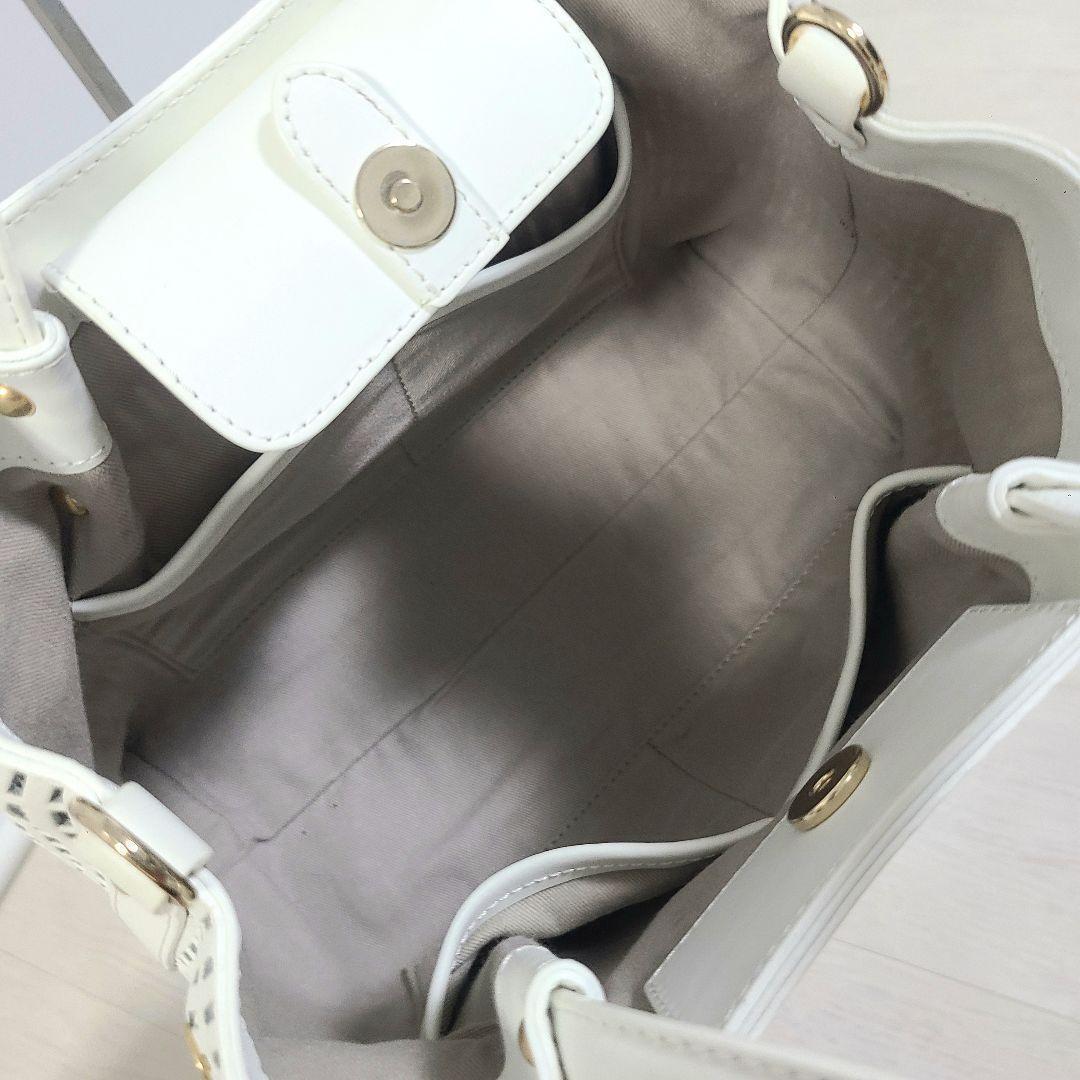 バーニーズニューヨーク トートバッグ 2way ショルダーバッグ ホワイト