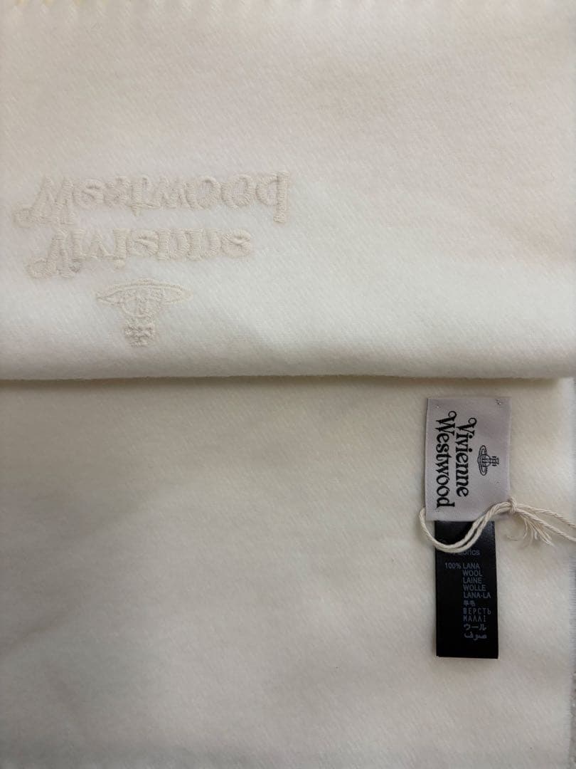 Vivienne Westwood マフラー ホワイト
