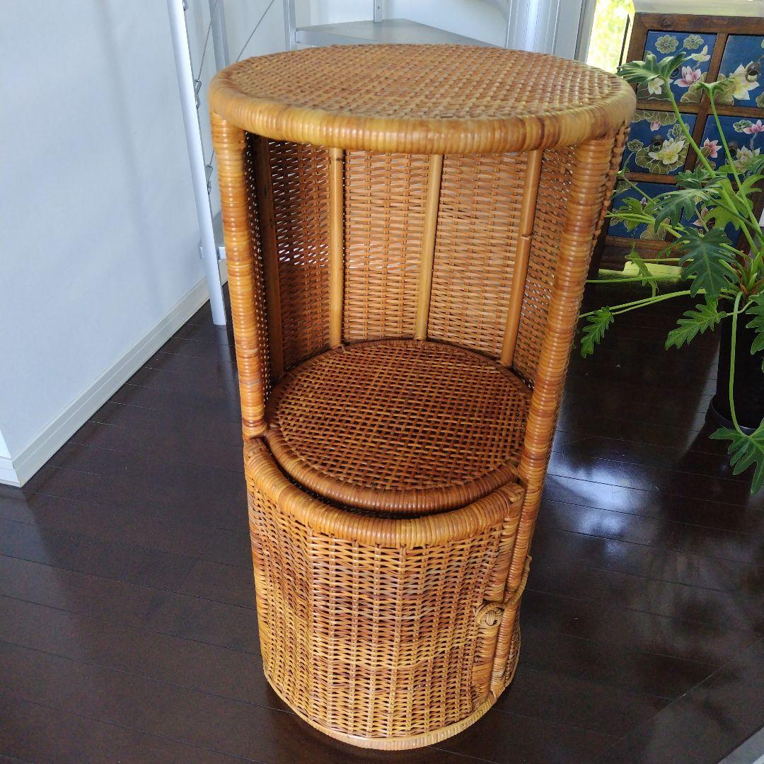 美品です！レトロ ラタン キャビネット 飾り棚 ガラス別売り