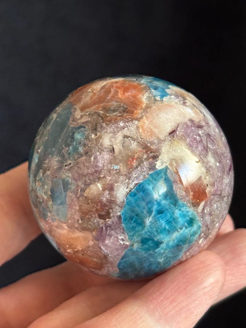 アパタイト&サンストーン&レピドライト&トルマリン共生　スフィア　5.25cm
