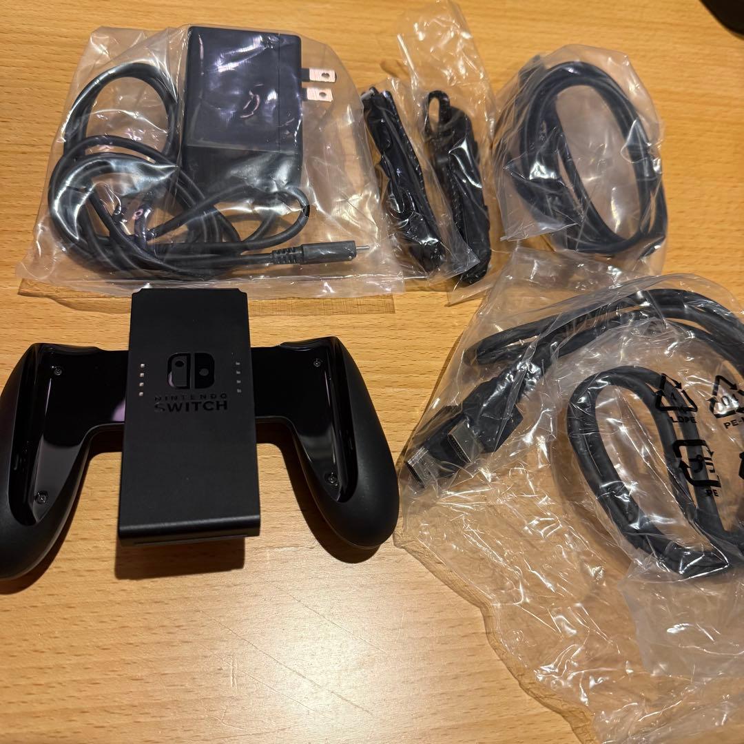 付属品完備 Nintendo Switch 有機EL 本体 紫・緑ジョイコン