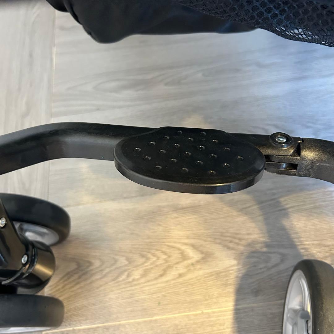 【極美品】Combi コンビ ツインスピン GC 2人乗り ベビーカー　双子