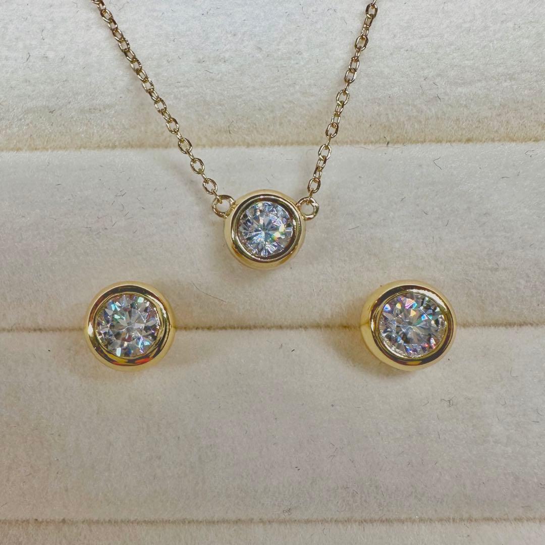 【再入荷】 最高級 モアサナイト 0.5ct ピアス 韓国 人気 ゴールド仕上げ