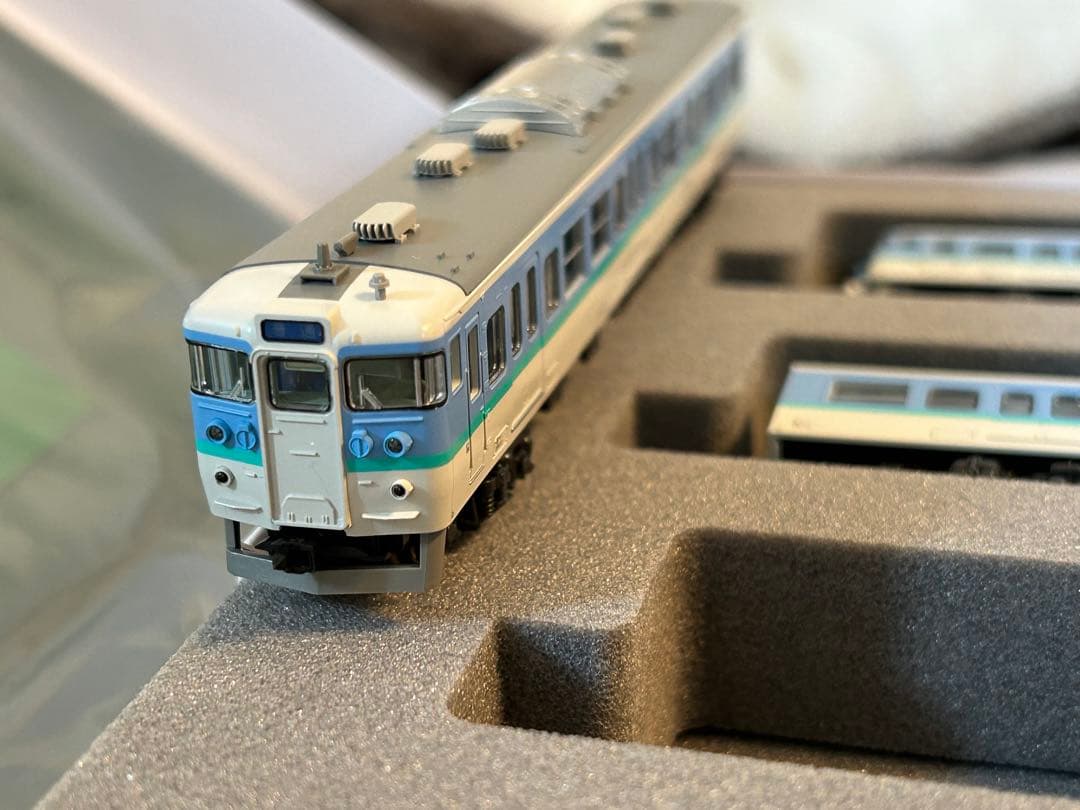 KATO 10-1428 モーター無し115系　長野色