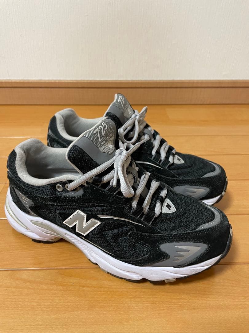 【綺麗！】NEWBALANCE ML725R