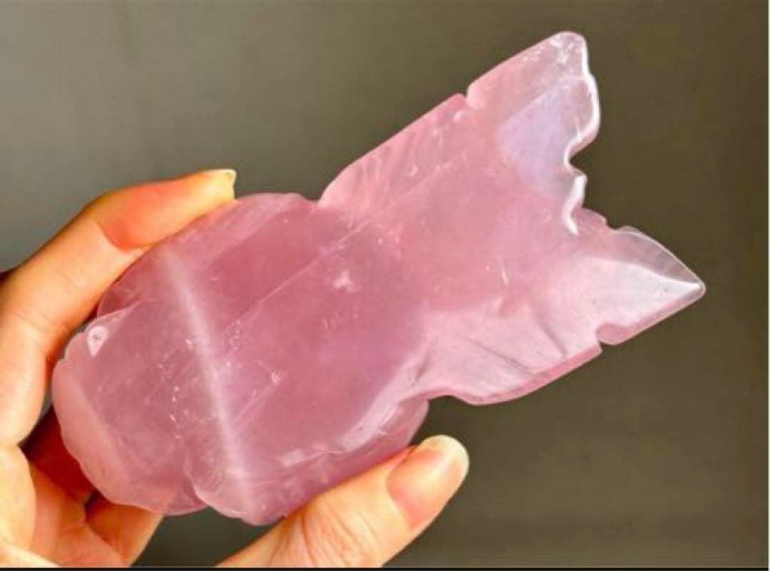 値下げ　高品質　ピンク濃い　ローズクォーツ　BIG 薔薇　手彫り　バラ