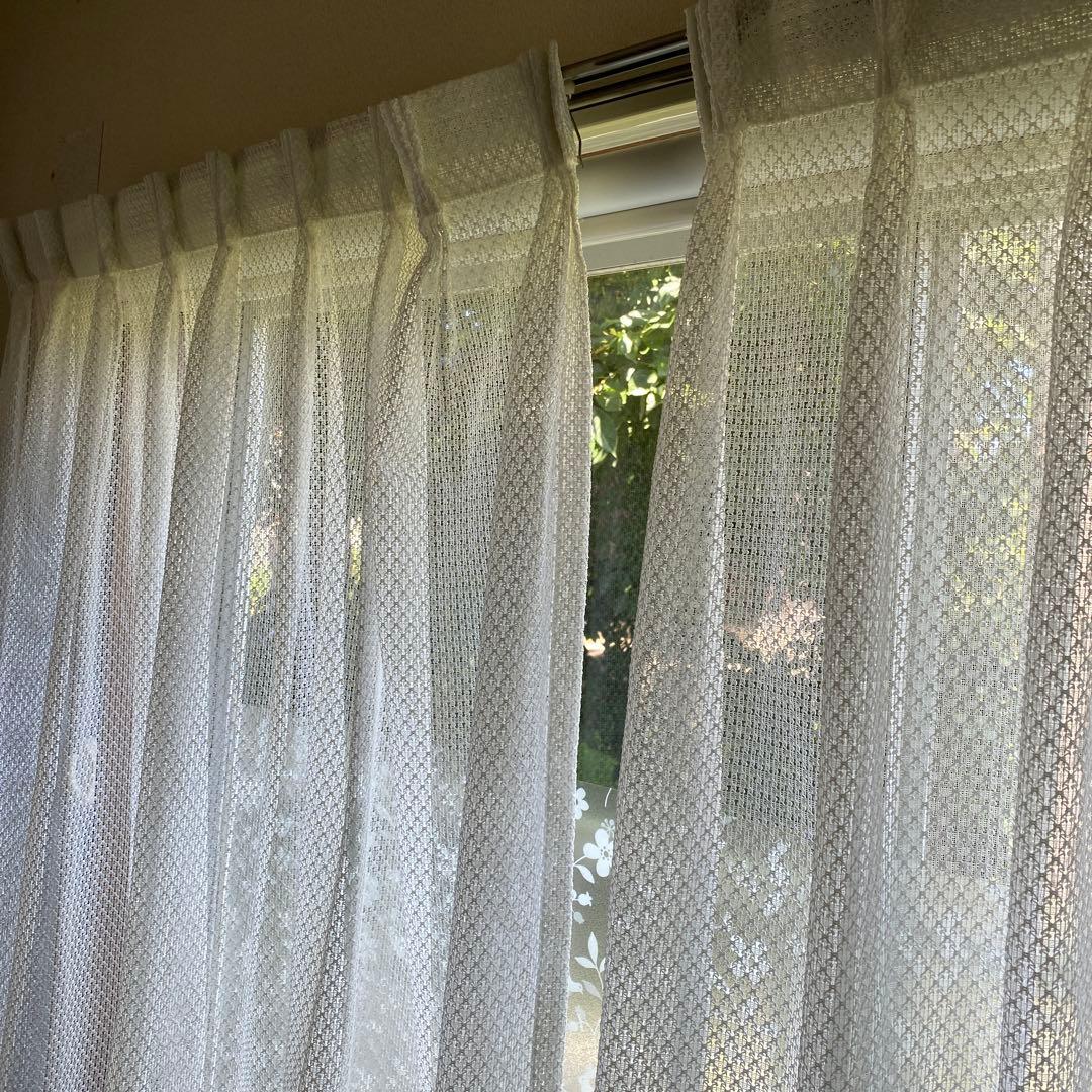 半額以下◆美品◆レースカーテン横幅180×長さ110cmの窓に 2セット防寒